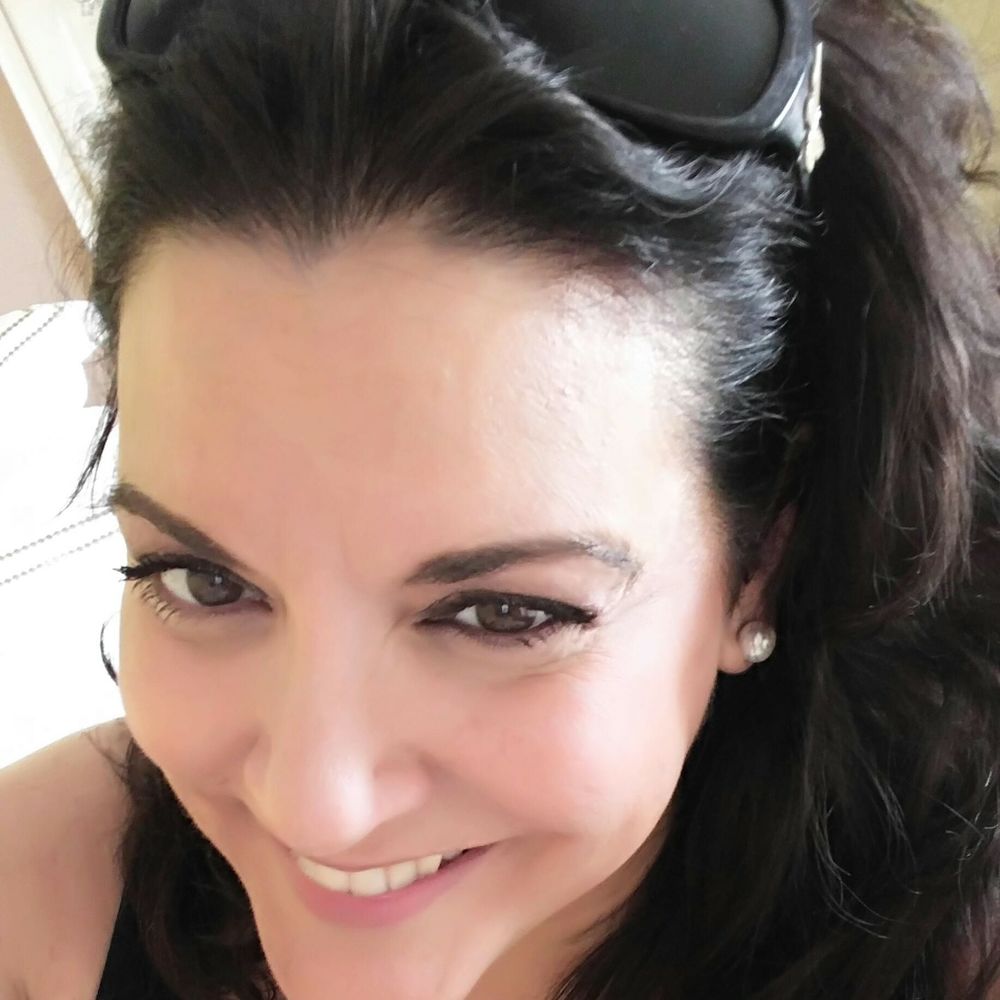 Meet your Posher, Camille